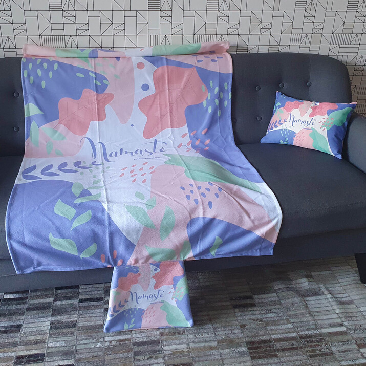 20% OFF -COMBO POCHOCLERO NUEVO! MANTA CON SOBRE + ALMOHADON - NAMASTE